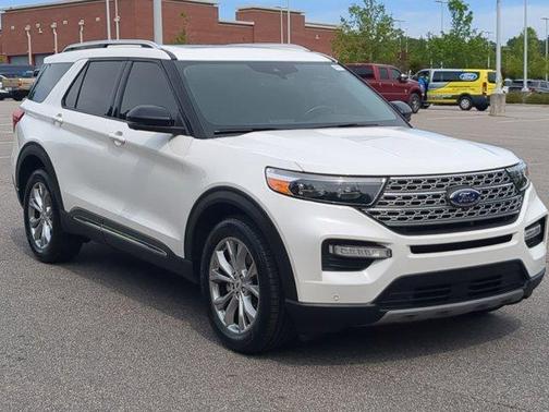 White Metallic 2021 Ford Explorer Limited