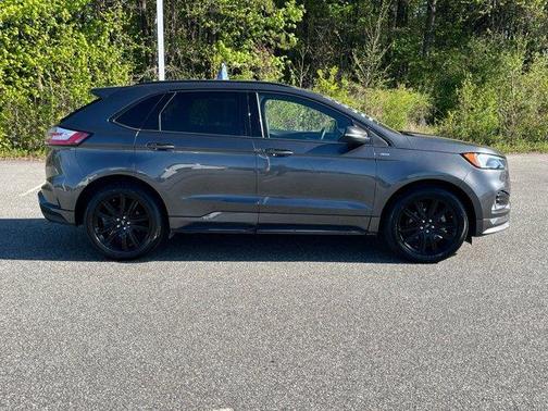 Magnetic 2020 Ford Edge ST Line