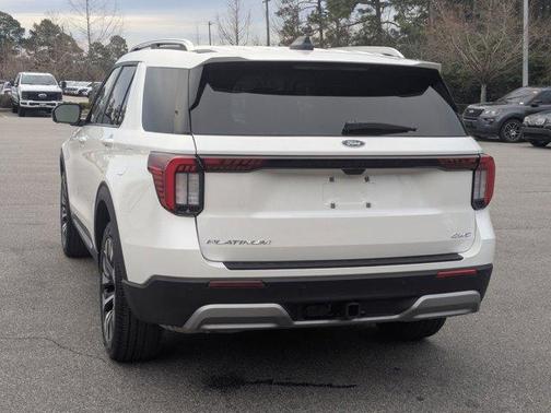 White Metallic 2026 Ford Explorer Platinum