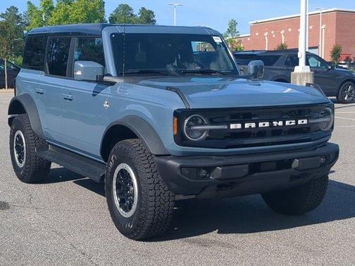Azure Gray Metallic 2025 Ford Bronco Outer Banks