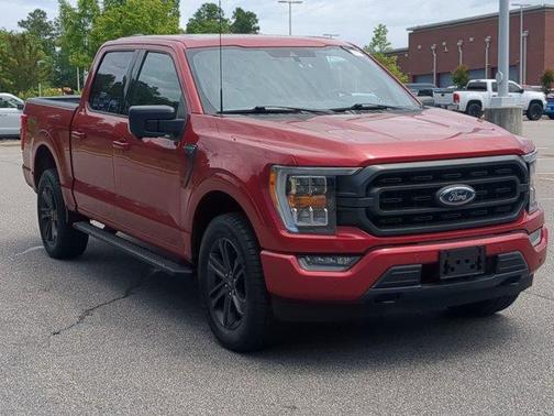 Red Metallic 2022 Ford F-150 XLT