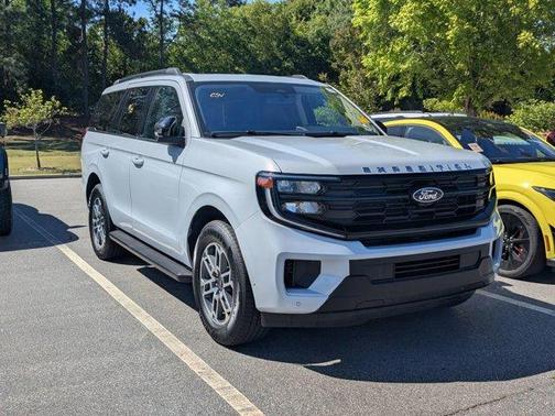 Silver Metallic 2025 Ford Expedition Active