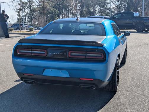 2023 Dodge Challenger R/T SCAT PACK