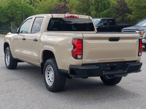 Sand Dune Metallic 2023 Chevrolet Colorado WT