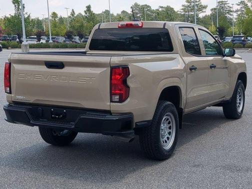 Sand Dune Metallic 2023 Chevrolet Colorado WT