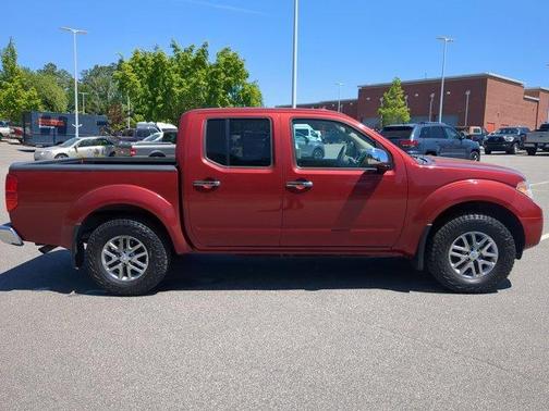 Cayenne Red 2017 Nissan Frontier SV
