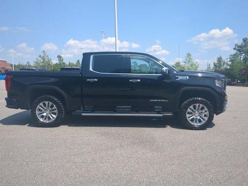 Onyx Black 2025 GMC Sierra 1500 Denali
