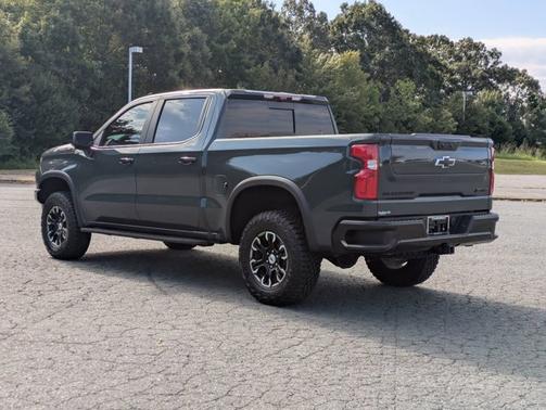 2025 Chevrolet Silverado 1500 ZR2