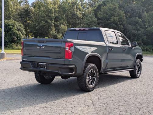 2025 Chevrolet Silverado 1500 ZR2