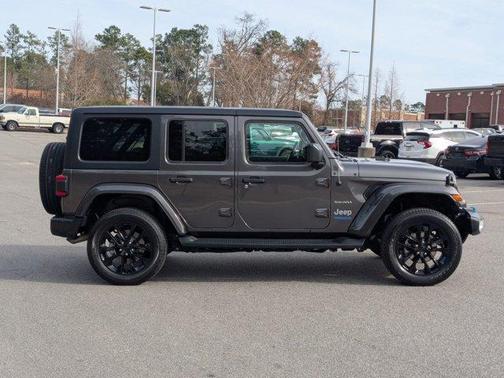 2022 Jeep Wrangler Unlimited 4xe Sahara