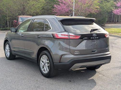 Carbonized Gray Metallic 2022 Ford Edge SEL