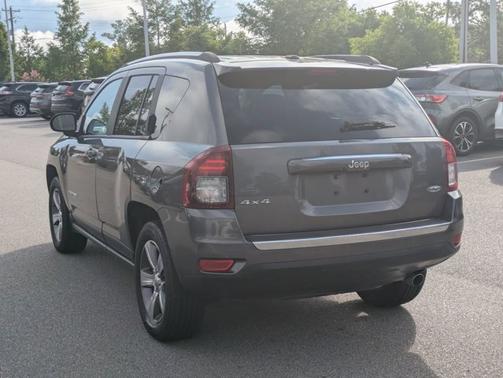 2017 Jeep Compass LATITUDE