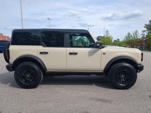 Beige 2025 Ford Bronco Badlands