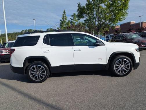 2020 GMC Acadia AT4