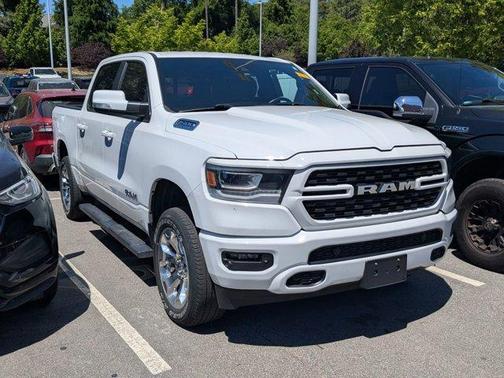 Bright White Clearcoat 2022 RAM 1500 Big Horn