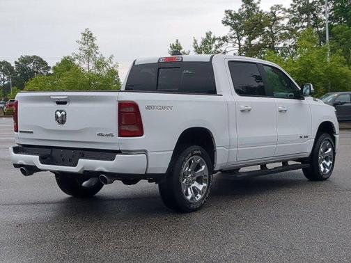 Bright White Clearcoat 2022 RAM 1500 Big Horn