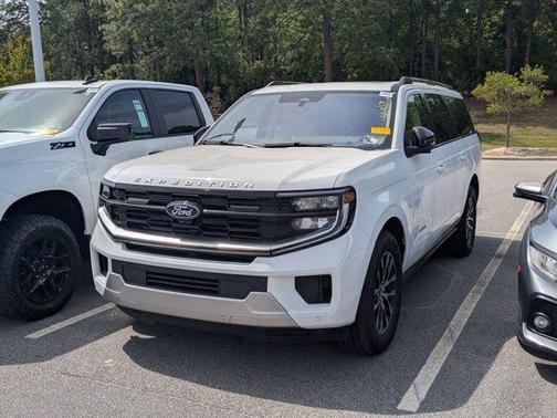 Oxford White 2025 Ford Expedition Max Platinum