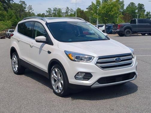 White Platinum Clearcoat Metallic 2019 Ford Escape Titanium