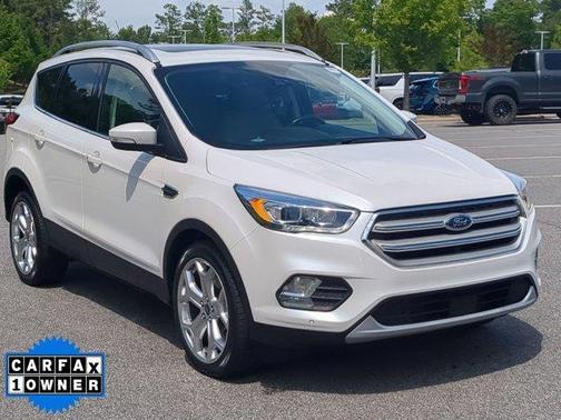 White Platinum Clearcoat Metallic 2019 Ford Escape Titanium