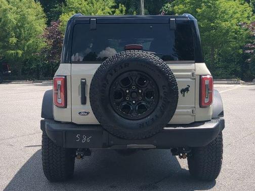 Beige 2025 Ford Bronco Badlands