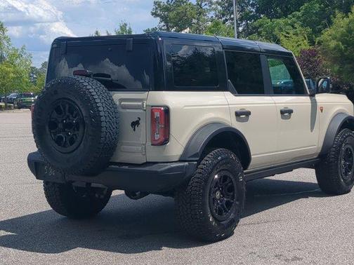 Beige 2025 Ford Bronco Badlands
