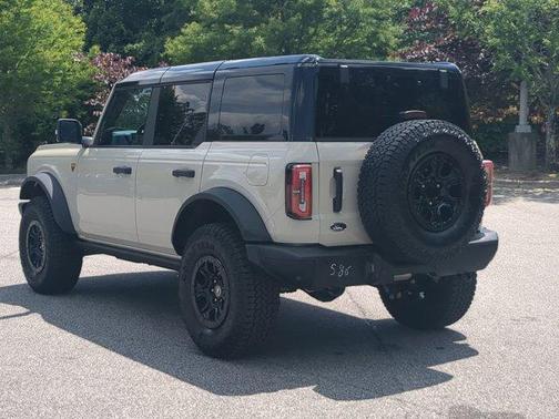 Beige 2025 Ford Bronco Badlands