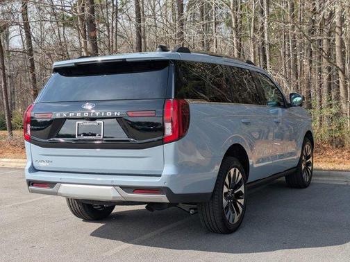 Gray Metallic 2026 Ford Expedition Platinum