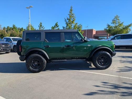 2024 Ford Bronco WILDTRAK