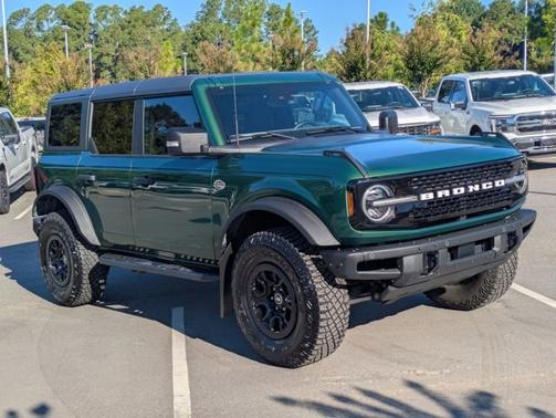 2024 Ford Bronco WILDTRAK
