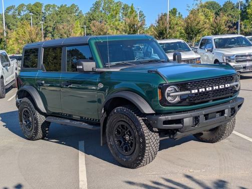 2024 Ford Bronco WILDTRAK
