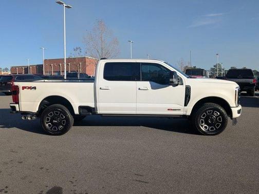 2026 Ford F-250 Platinum