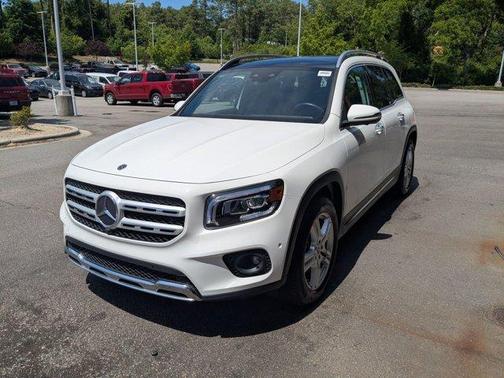 White 2022 Mercedes-Benz GLB 250 Base 4MATIC