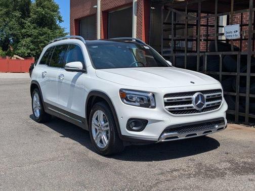 White 2022 Mercedes-Benz GLB 250 Base 4MATIC