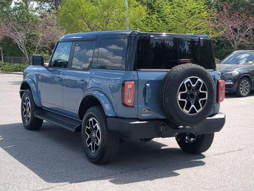 Azure Gray Metallic 2025 Ford Bronco Outer Banks