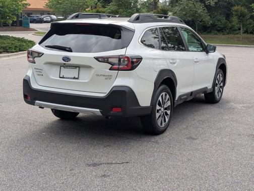 2025 Subaru Outback LIMITED XT