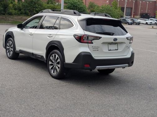 2025 Subaru Outback LIMITED XT