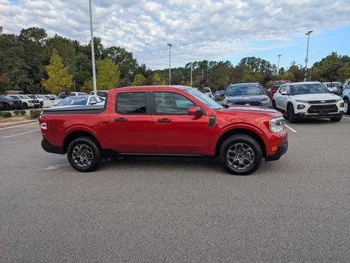 2023 Ford Maverick XLT