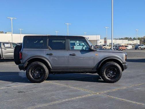 Gray Metallic 2025 Ford Bronco Badlands