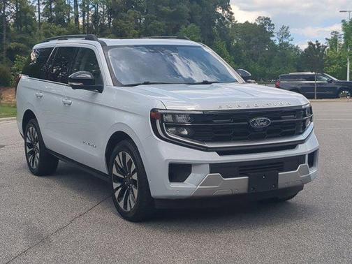 Silver Metallic 2025 Ford Expedition Platinum
