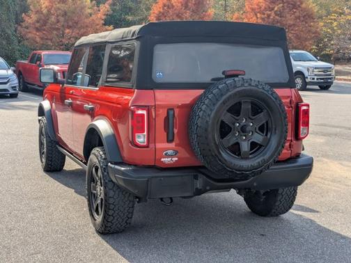 2022 Ford Bronco BLACK DIAMOND