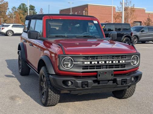 2022 Ford Bronco BLACK DIAMOND