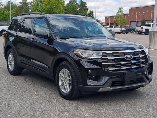 Black Metallic 2026 Ford Explorer Active