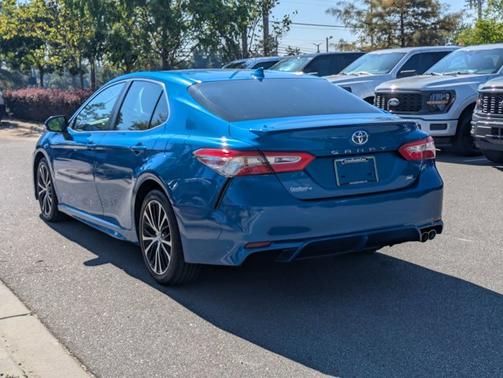 2019 Toyota Camry SE