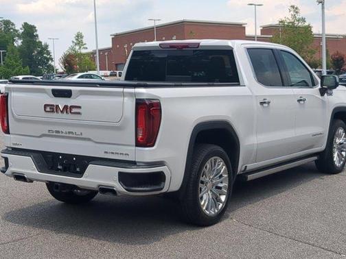 White Frost Tri-Coat 2024 GMC Sierra 1500 DENALI