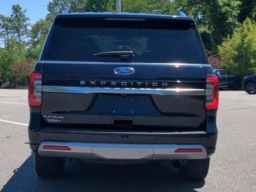Black Metallic 2022 Ford Expedition Platinum