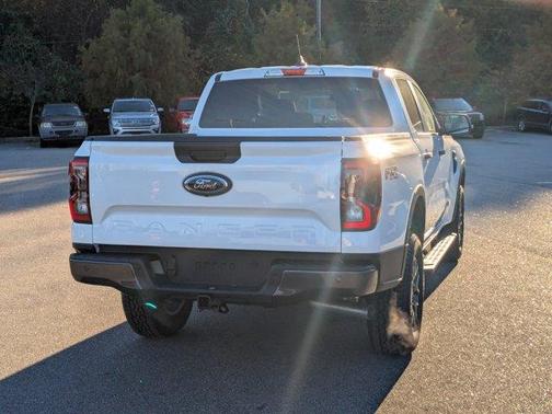 Oxford White 2025 Ford Ranger XLT