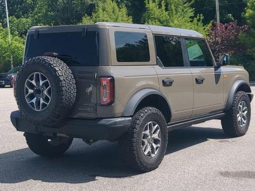 Gray 2025 Ford Bronco Badlands