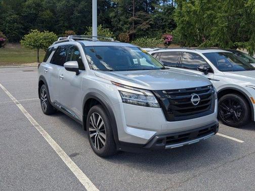 Brilliant Silver Metallic 2024 Nissan Pathfinder Platinum