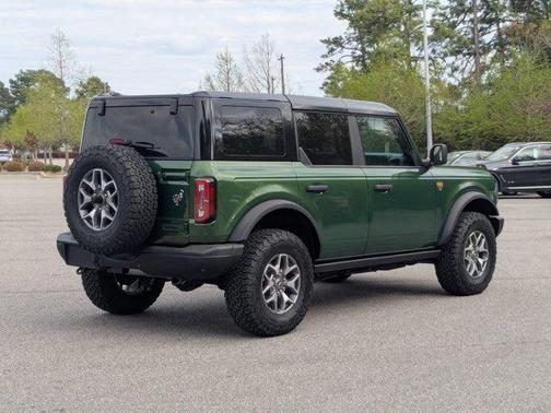 Green Metallic 2025 Ford Bronco Badlands