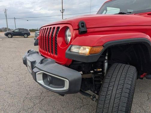 2021 Jeep Gladiator Sport